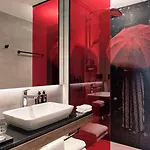 Radisson Red & Radisson Red Apartments, Krakau
