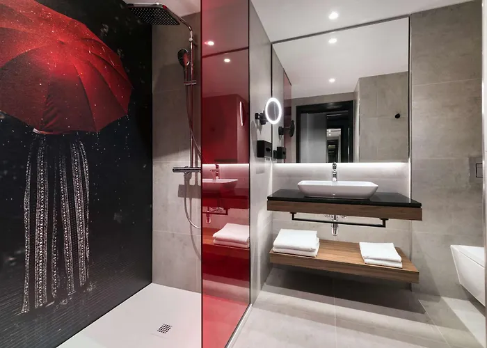 Hotel Radisson Red & Radisson Red Apartments,