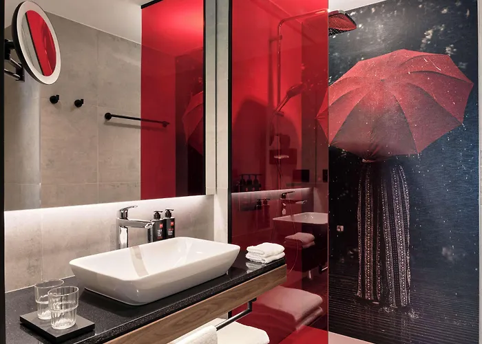 Radisson Red & Radisson Red Apartments, Krakau