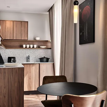 Radisson Red & Radisson Red Apartments, 4* Krakow