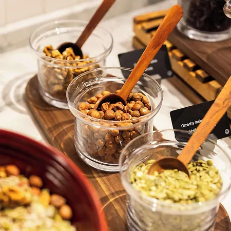 Radisson Red & Radisson Red Apartments, ホテル