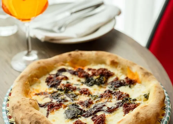 Hotel Radisson Red & Radisson Red Apartments,