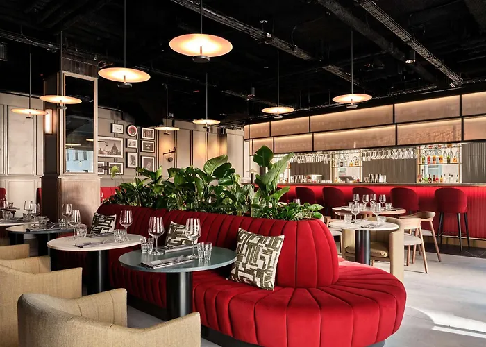 Radisson Red Hotel&radisson Red Apartments, Kraków