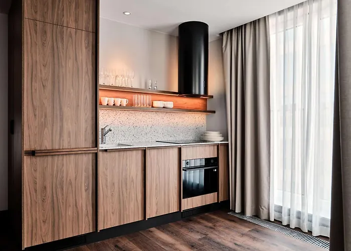 Radisson Red & Radisson Red Apartments, Cracovie