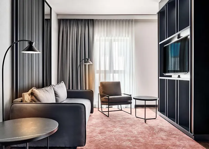 Hotel Radisson Red & Radisson Red Apartments, Cracovie