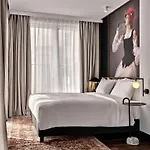Radisson Red & Radisson Red Apartments, 4* Kraków