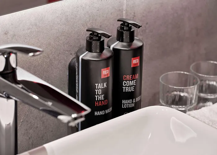 Radisson Red Hotel&radisson Red Apartments, Cracóvia