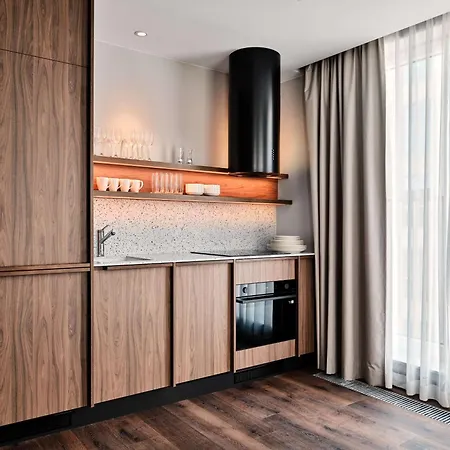 Radisson Red & Radisson Red Apartments, Краков